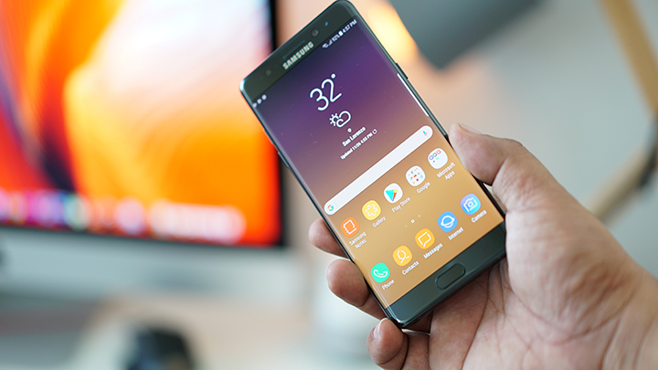 Samsung Galaxy Note Fan Edition Memakai OS Android 7 Nougat